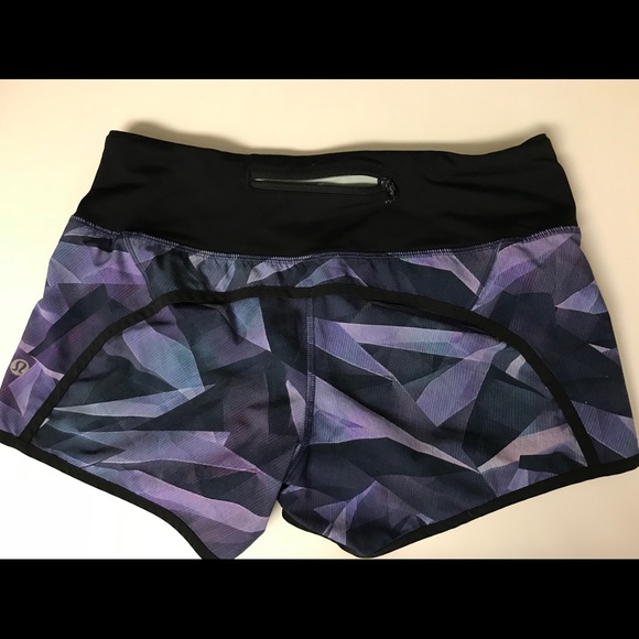 Lululemon Run Times Shorts 4-way Stretch - Picture 4 of 6